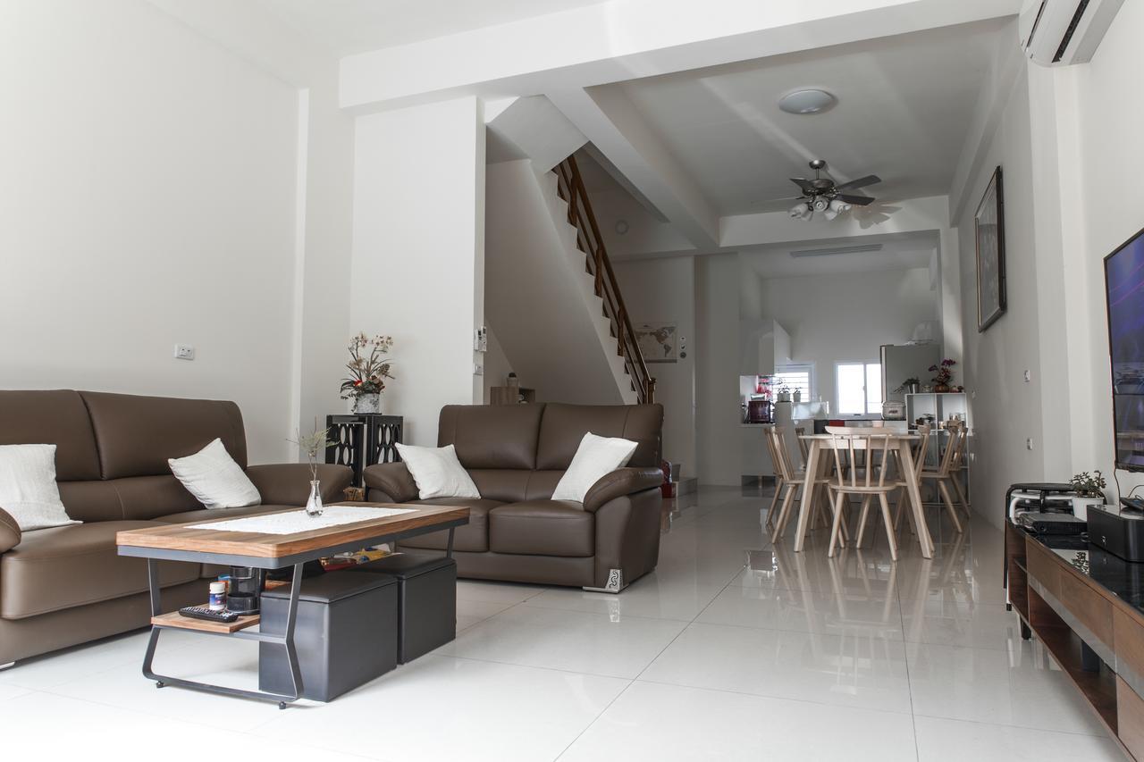Beyond Home Jiaoxi Bagian luar foto
